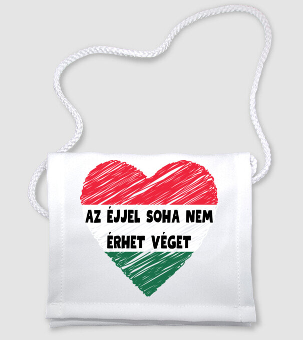  minta fehér pólón