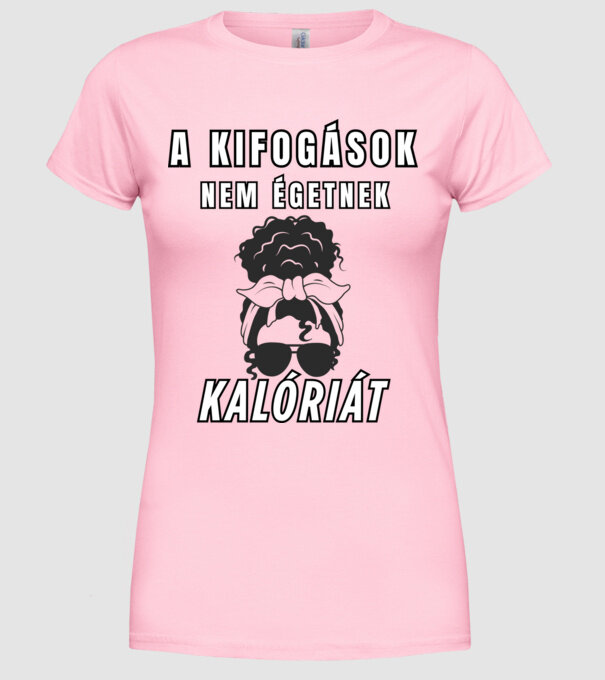  minta világos rózsaszín pólón